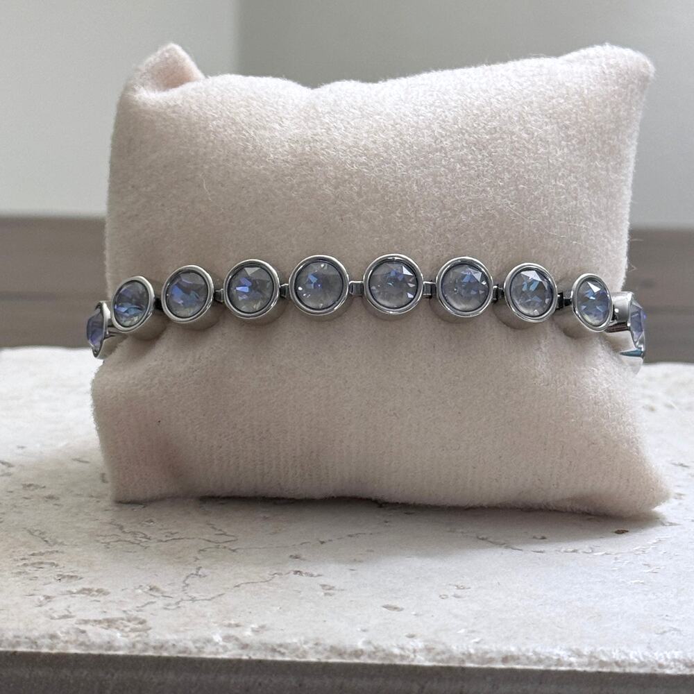 Touchstone Crystal by Swarovski, Serene Gray Ice Bracelet - Picture 2 of 5
